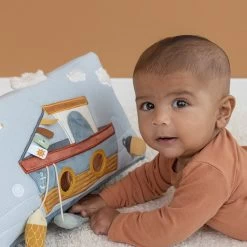 Little Dutch LD Activity Triangle -Little Dutch Sale Shop 0016995 little dutch activiteiten driehoek sailors bay sailors bay 5