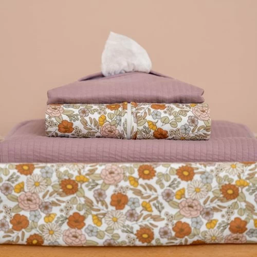 Little Dutch Swaddles 70 X 70 Vintage Little Flowers/Pure Mauve 5 Little Dutch Swaddles 70 X 70 Vintage Little Flowers/Pure Mauve - Image 3