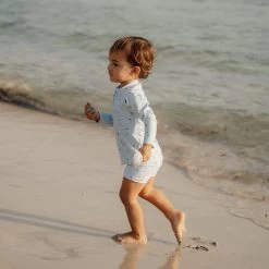 Little Dutch Swim T-shirt Long Sleeves Sailors Bay Blue 7 Little Dutch Swim T-shirt Long Sleeves Sailors Bay Blue -Little Dutch Sale Shop 0023524 zwem shirt lange mouw sailors bay blue 98 104