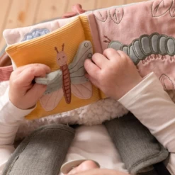 Little Dutch Soft Activity Book Flowers & Butterflies 7 Little Dutch Soft Activity Book Flowers & Butterflies -Little Dutch Sale Shop 15 a4a5993a 5847 4f3e 8dcf 95c8bbd02982