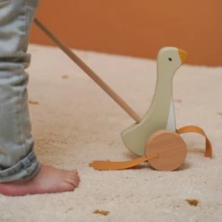 Little Dutch Push-along Little Goose 7 Little Dutch Push-along Little Goose -Little Dutch Sale Shop 23 5f671716 28c1 4aba 990f 99a363454e5d