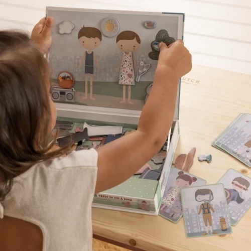 Little Dutch Magnetic Playboard Jim & Rosa 4 Little Dutch Magnetic Playboard Jim & Rosa - Image 2